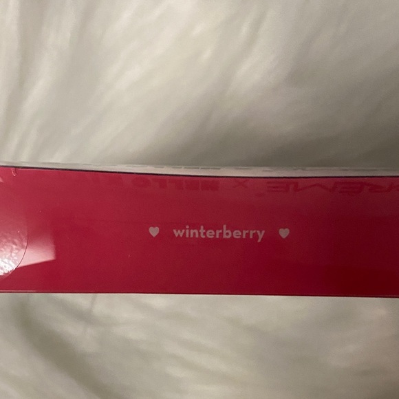 New The Crème Shop x Hello Kitty Blush Balm - Picture 3 of 4